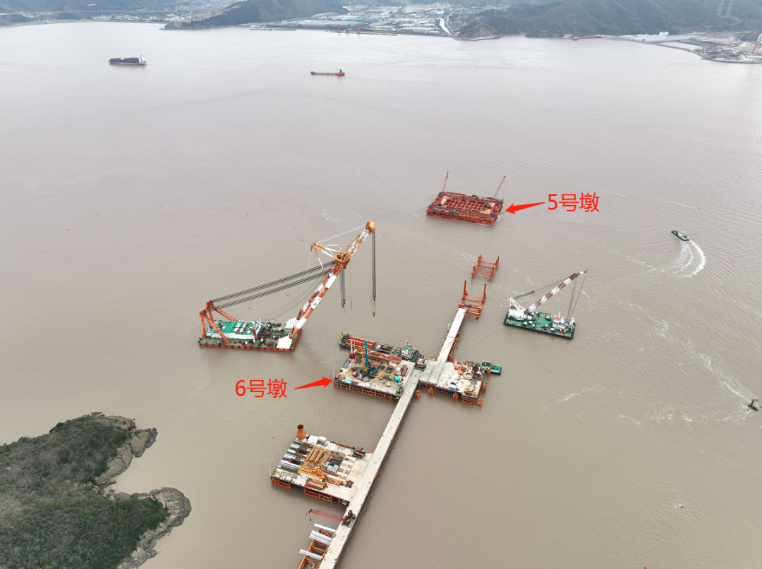 新战绩+1！优德88智能超等旋挖钻机创6.3米直径钻孔新纪录