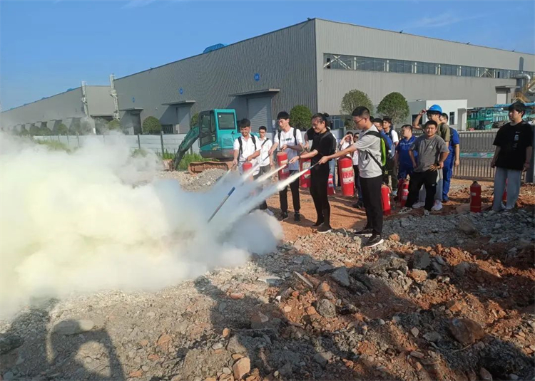 奔赴热爱，，优德88智能2023届“智动力”正式报到！