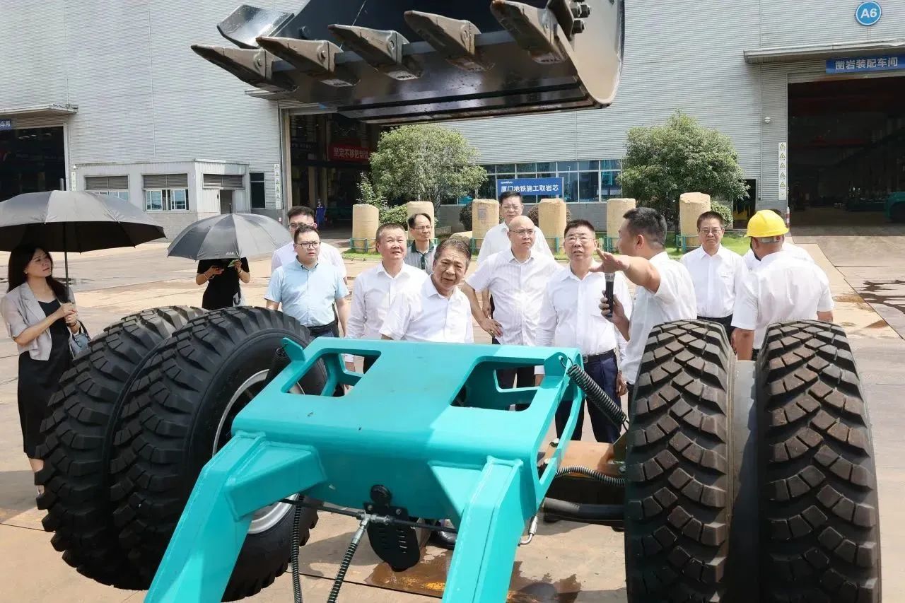 两门第界500强企业董事长同访优德88智能