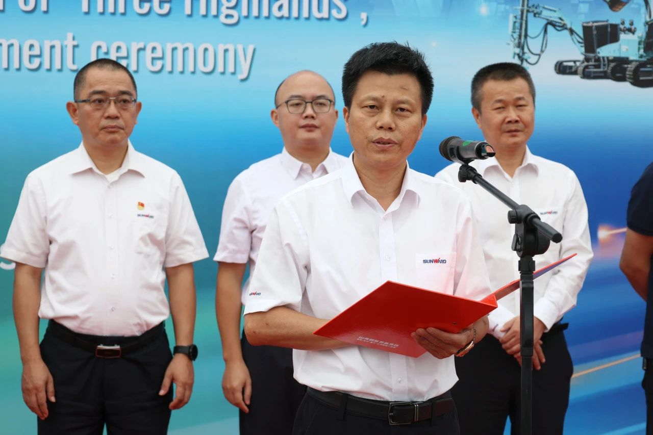 持续进军国际市。。。。。∮诺88智能近百台装备集中发货