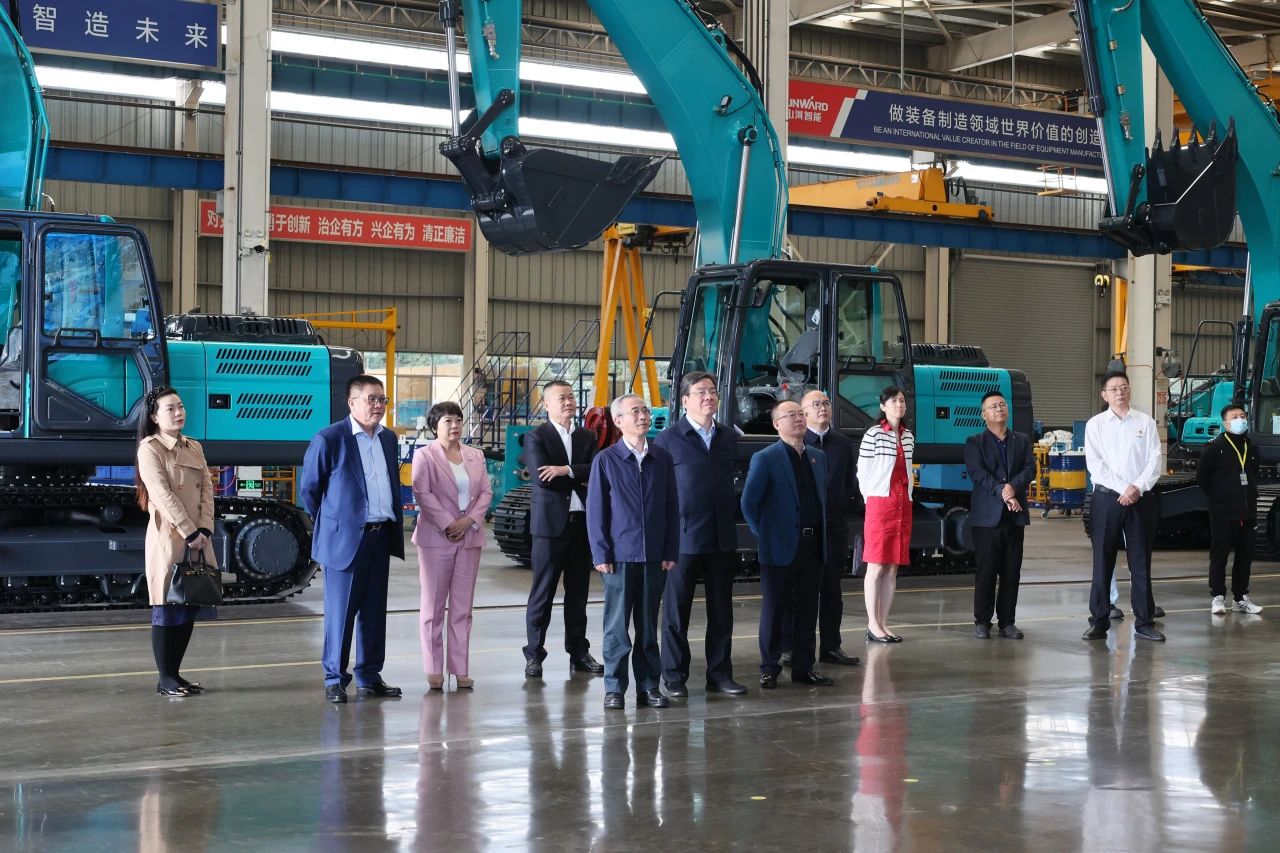 天下工商联副主席寿子琪调研优德88智能