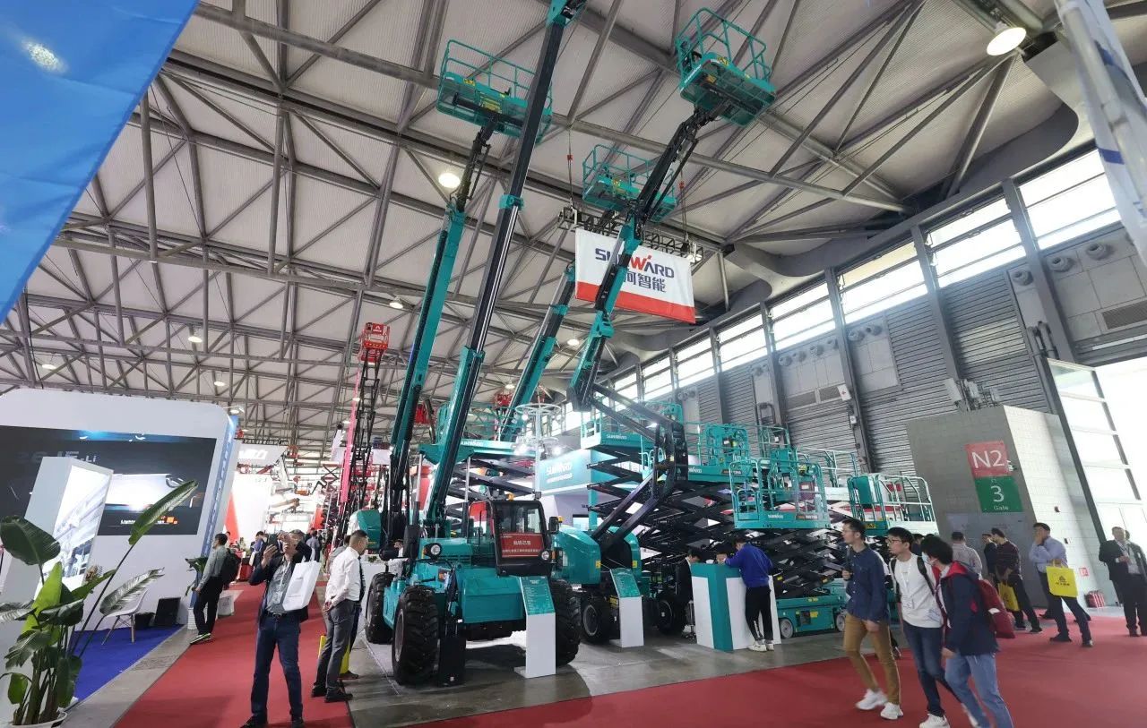 精品出击，，，闪灼魔都！优德88智能全系列高空机械亮相2023亚洲国际高空展