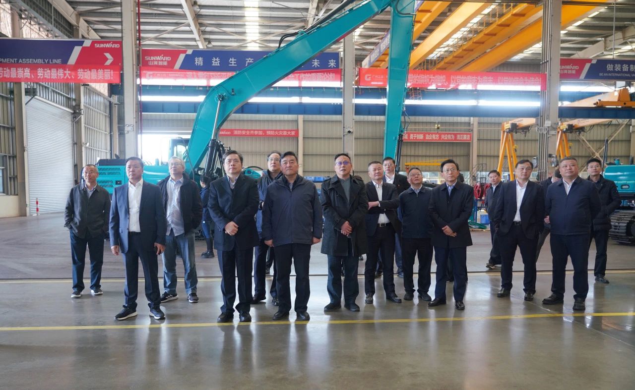 聚焦装备再制造！上海市政协副主席、党组副书记肖贵玉带队调研优德88智能