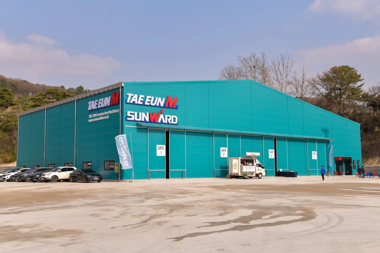 优德88韩国包管中心开业庆典暨“优德88杯”高尔夫球赛圆满举行