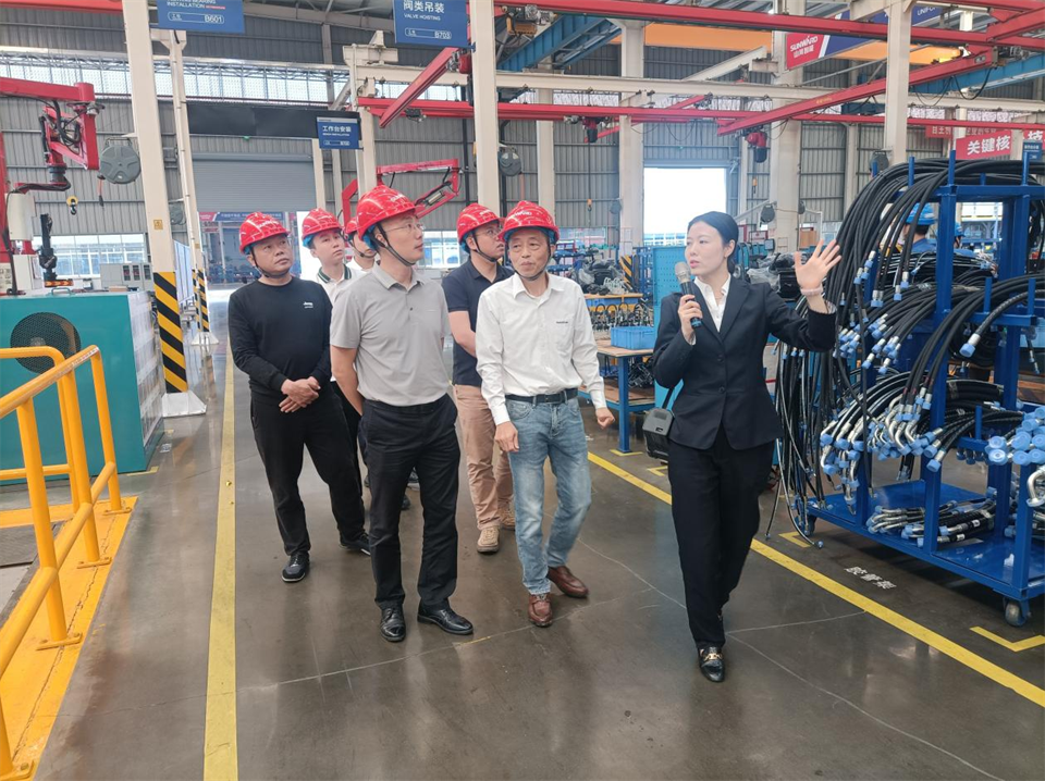 国家油气田井控应抢救援川庆队庞平一行调研优德88智能