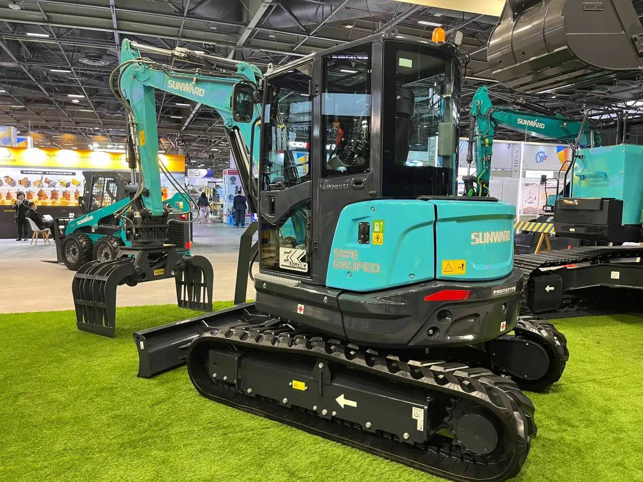 赢战INTERMAT 2024！优德88智能土方机械深耕全球高端市场