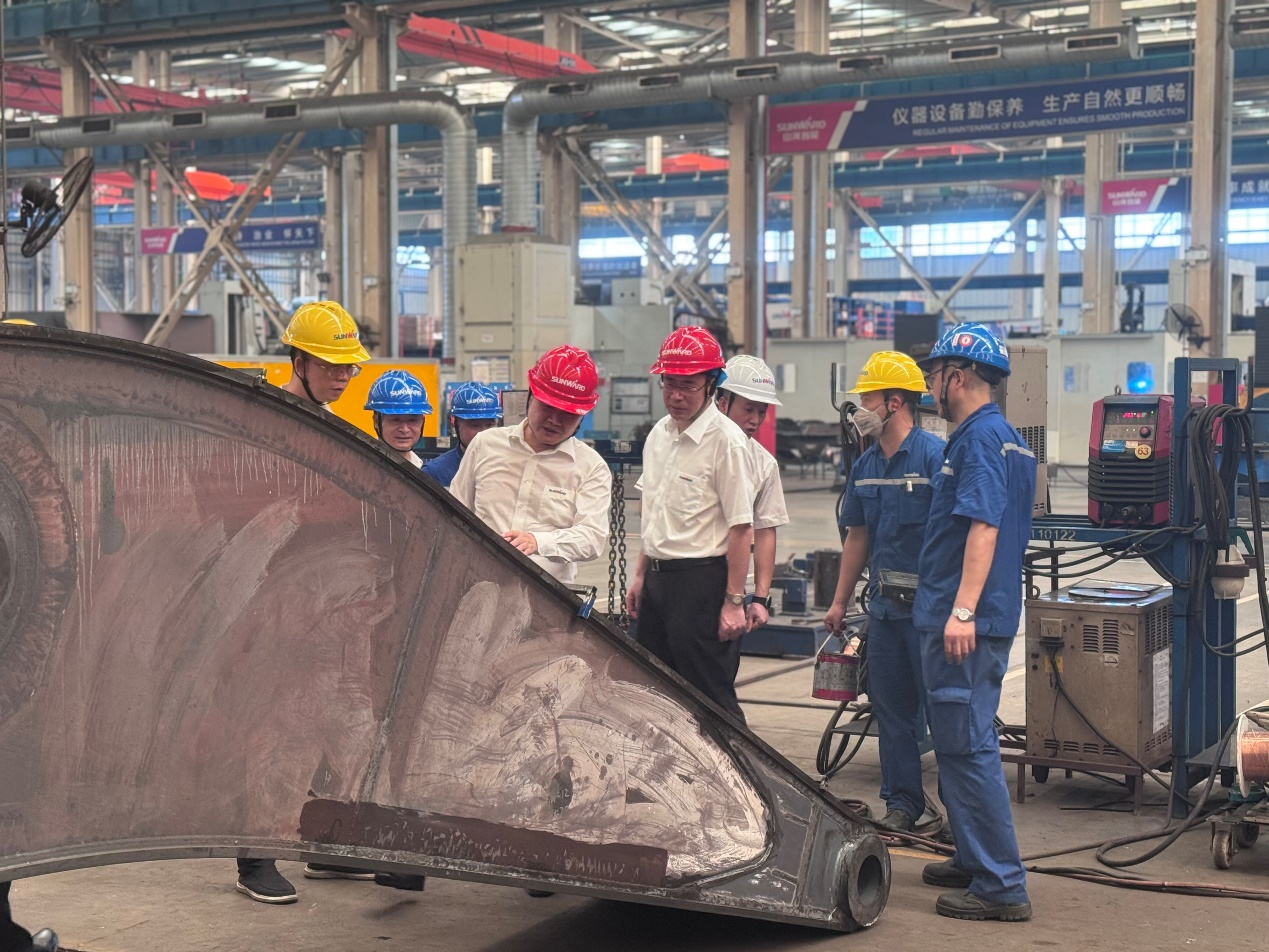 战高温，，，保清静--优德88智能开展高温防暑专项清静检查