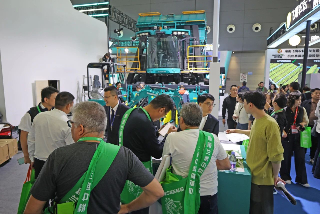 聚焦智能化、无人化！优德88智能携多款产品亮相2024中国国际农业机械展