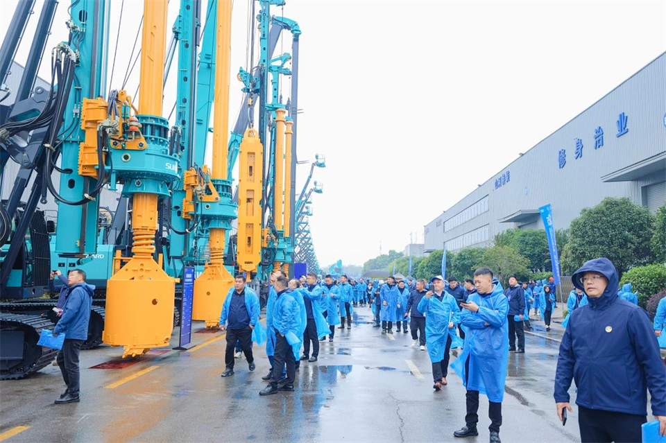 立异引领价值，，，理想成绩未来！优德88智能25周年庆典暨全球客户节盛大举行