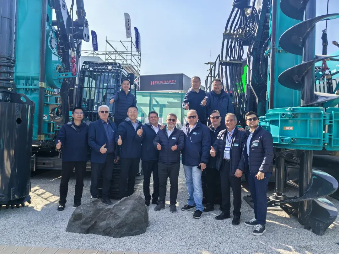 Bauma 2025 | 高端定制！优德88智能Pro系列旋挖钻机燃爆全场