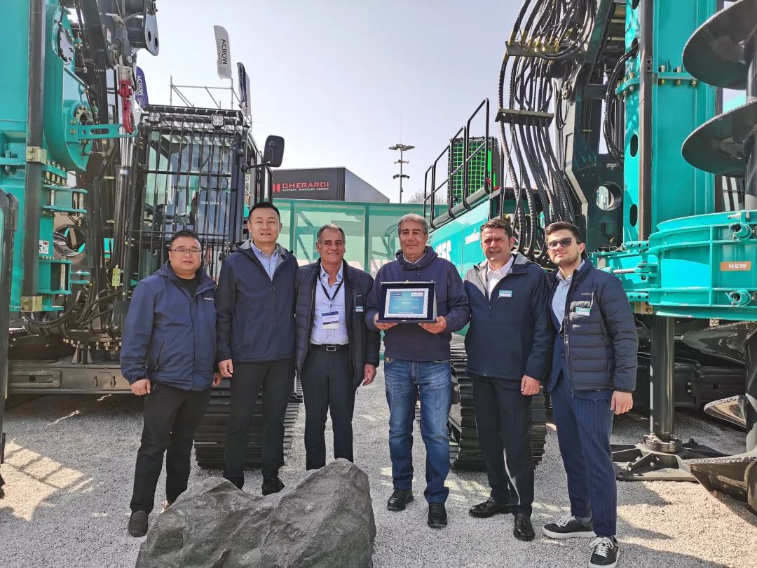 Bauma 2025 | 高端定制！优德88智能Pro系列旋挖钻机燃爆全场