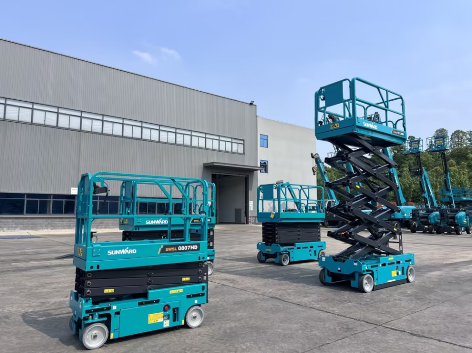 优德88智能电动液驱剪叉系列产品周全升级，，，，，为客户创立更大价值