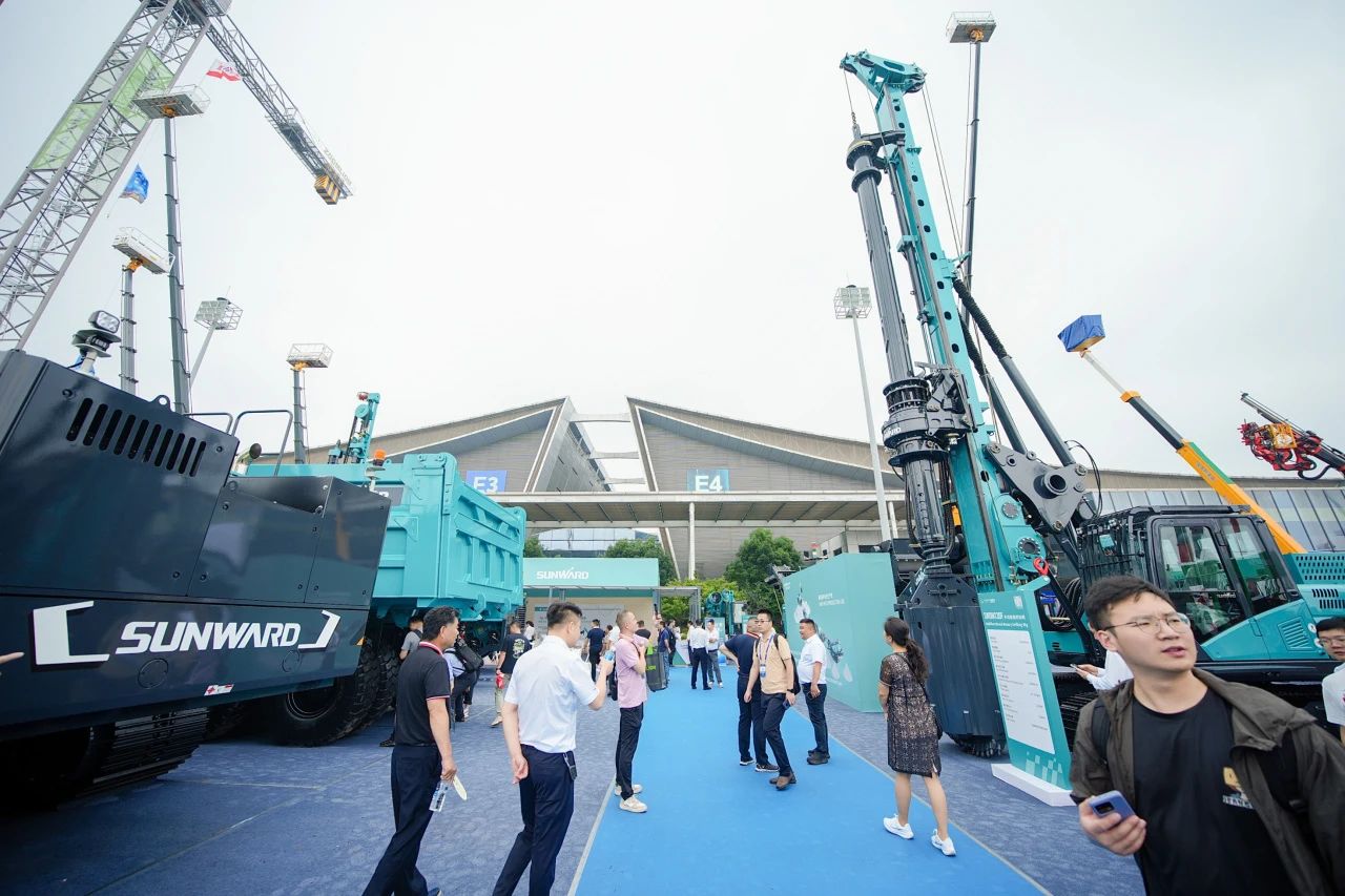 2025 CICEE | 为客户创立价值，，优德88智能客户交流会圆满举行