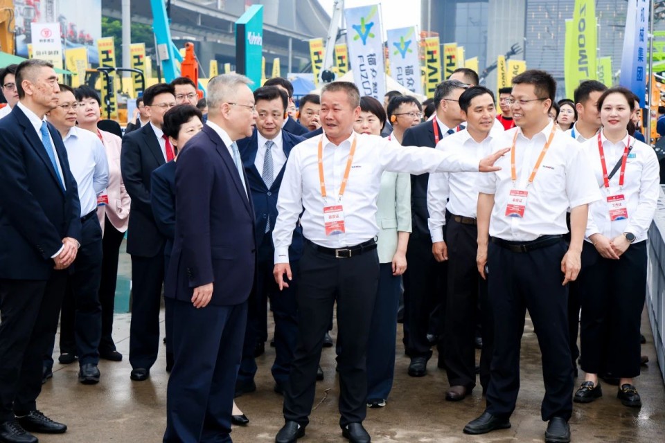 2025 CICEE | 优德88智能实力闪灼2025长沙国际工程机械展