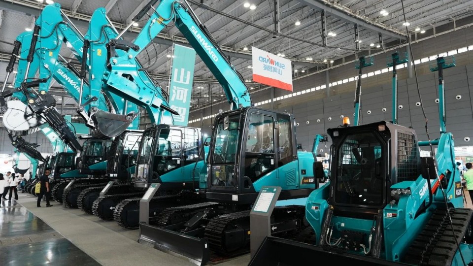 2025 CICEE | 从简单工具迈向多元化解决方案，，，优德88智能泛起非凡挖掘机风范