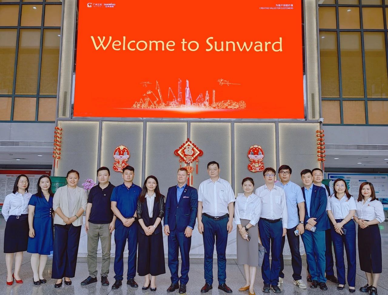 芬兰驻华大使馆商务参赞到访优德88智能