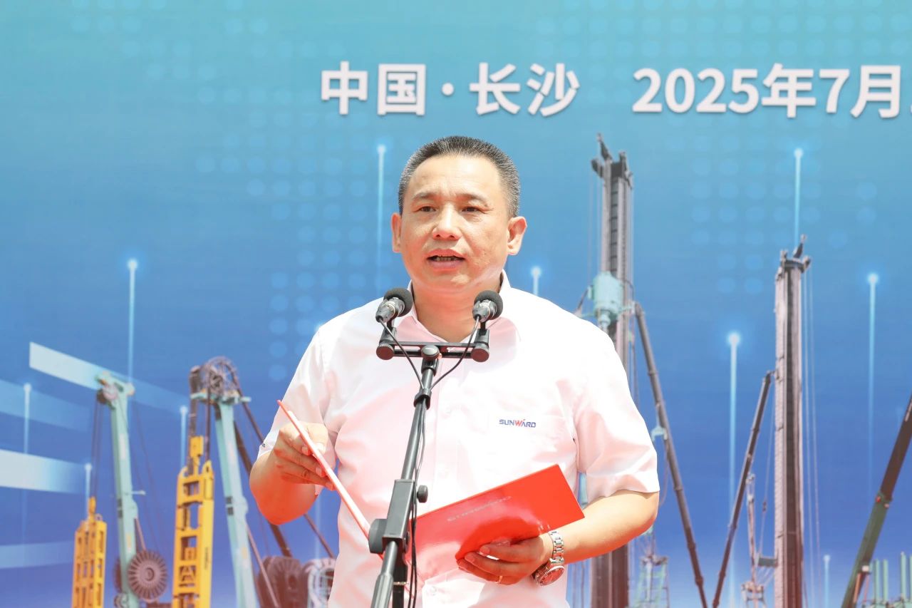 “破纪录王者”再出征！优德88智能SWDM800旋挖钻机乐成交机