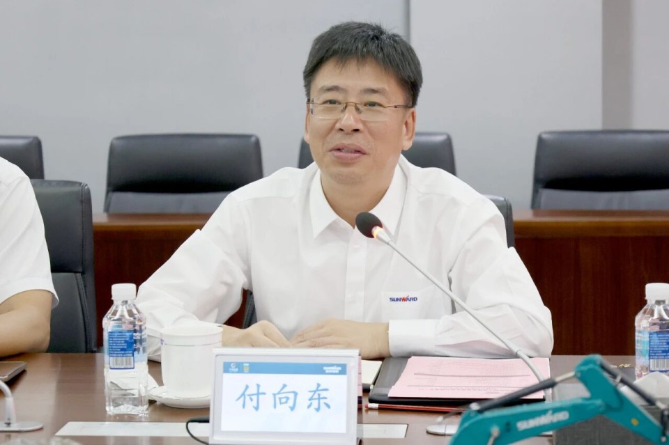 中国煤炭地质总局局长马刚到访优德88智能，，，，，，同谋绿色智能矿山装备生长新路径