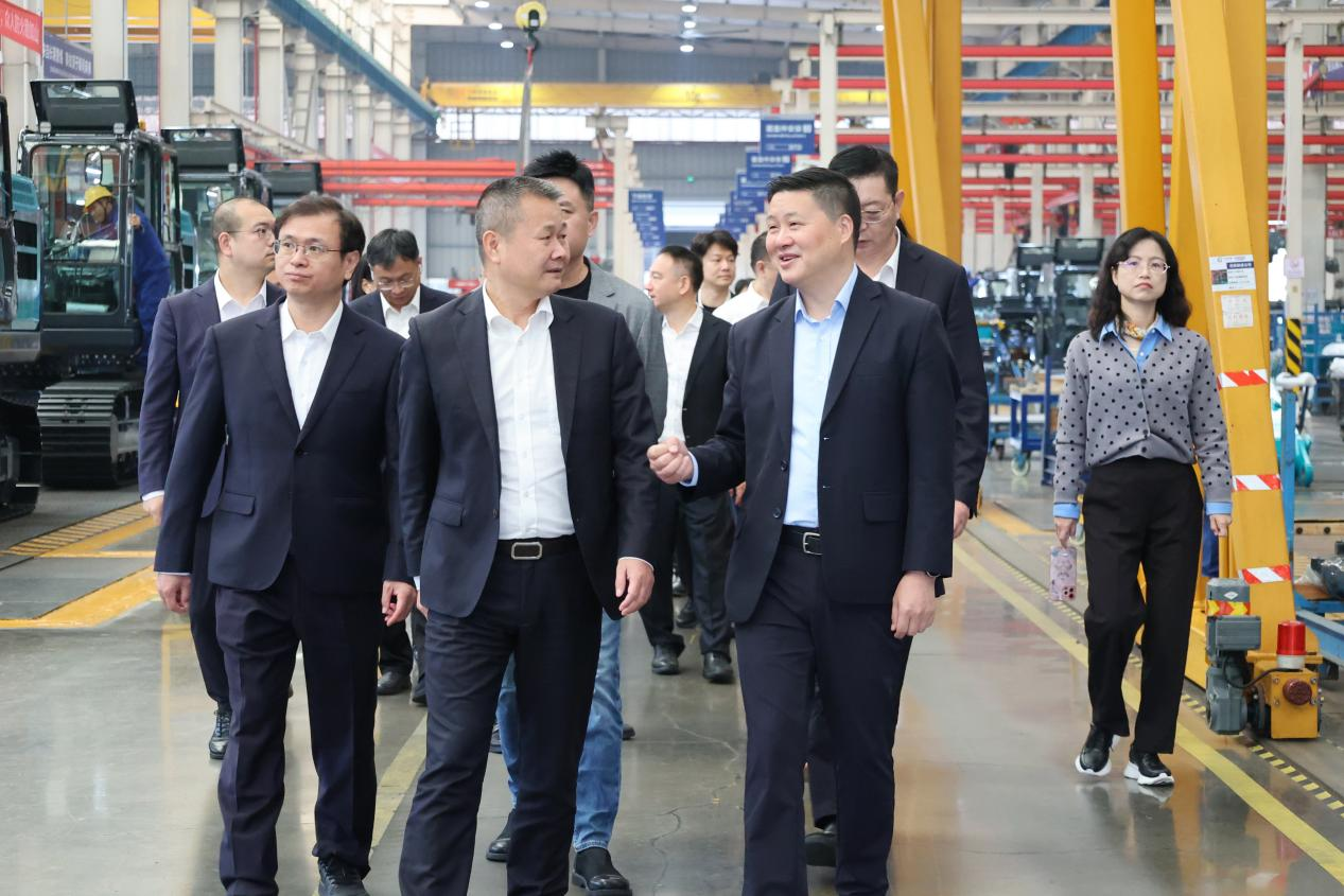 厦门海翼集团总司理金中权到访优德88智能