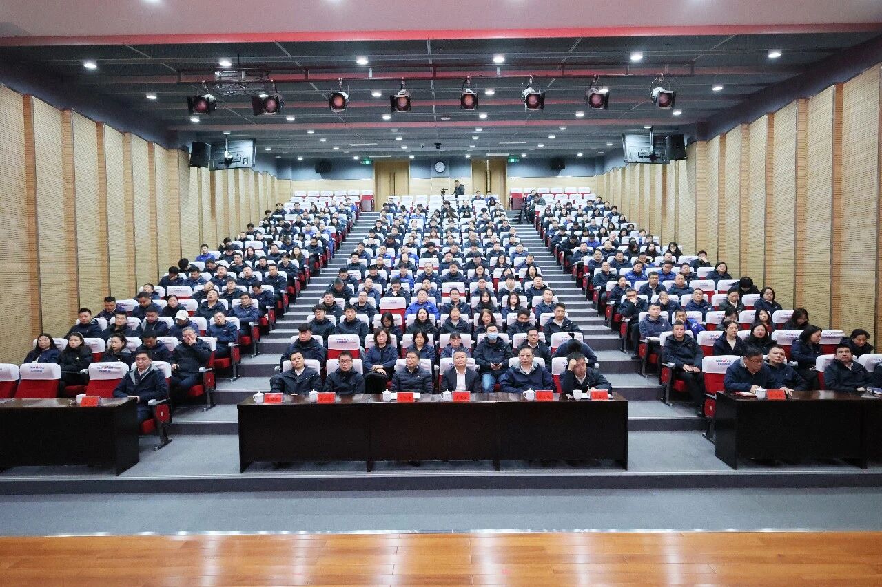 优德88智能组织集中收看十四届天下人大四次聚会开幕会