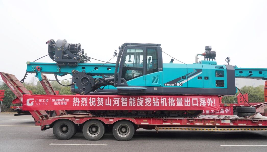 优德88智能举行2026年正月系列发货仪式，，，，，，过亿元装备奔赴全球