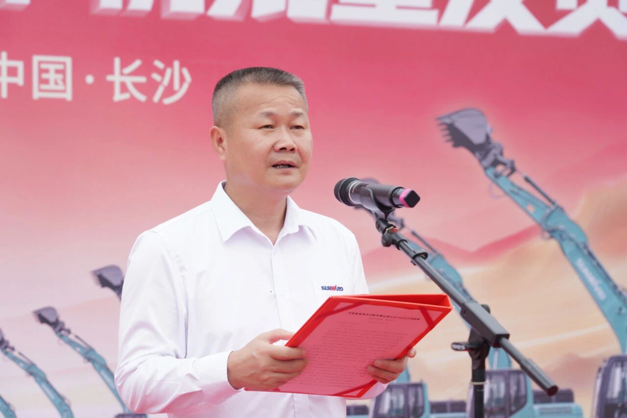 优德88智能轮履两用多功效开带机批量交付国家林草系统，，，，，，助力森林草原生态防护